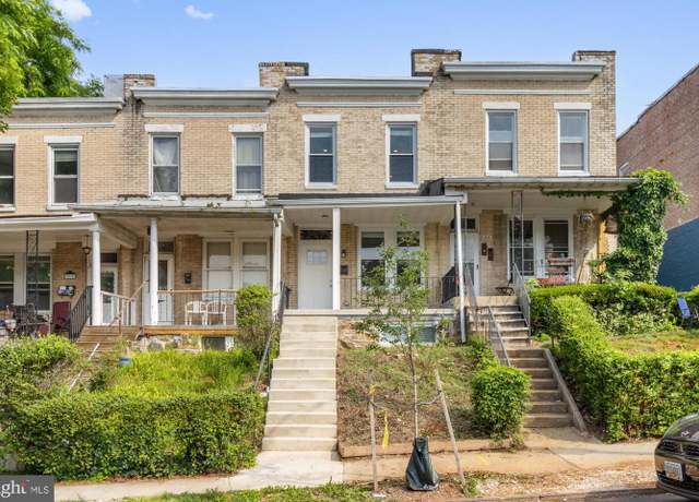 Property at 310 W 31st St, Baltimore, MD 21211, 3 beds, 3 baths
