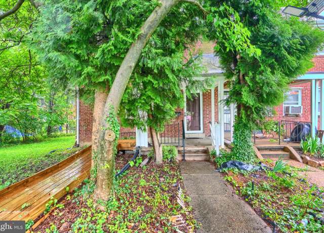 Property at 3702 Kingwood Sq, Baltimore, MD 21215, 4 beds, 2.5 baths