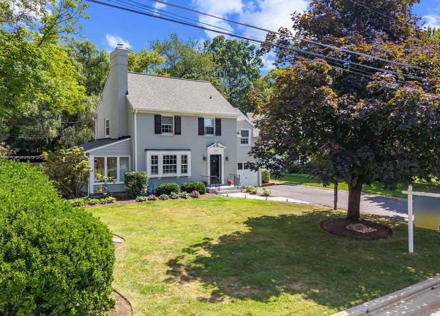 Property at 508 Woodbine Ave, Towson, MD 21204, 4 beds, 2.5 baths