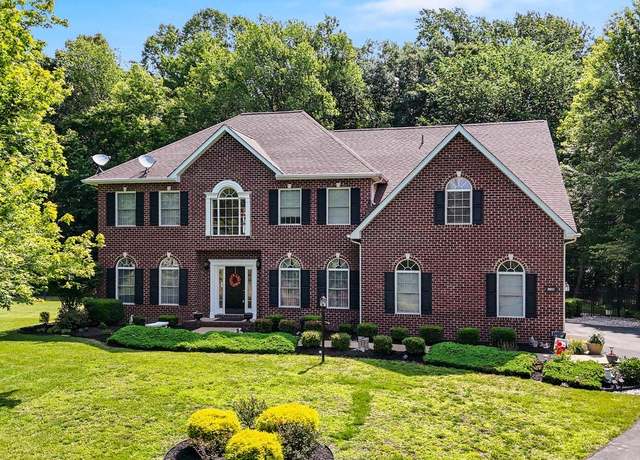 Property at 8921 Grotto Ct, Pomfret, MD 20675, 4 beds, 3.5 baths