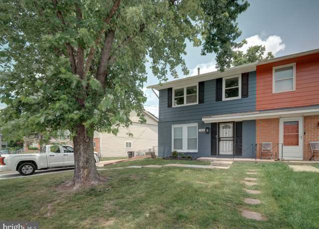 Property at 7204 G St, Capitol Heights, MD 20743, 3 beds, 2 baths