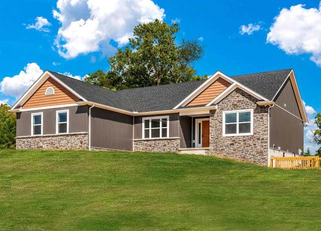 Property at 20417 Beaver Creek Rd, Hagerstown, MD 21740, 3 beds, 2 baths