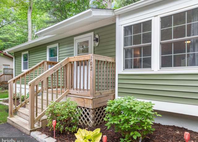 Property at 102 Martinique Cir, Ocean Pines, MD 21811, 2 beds, 2 baths