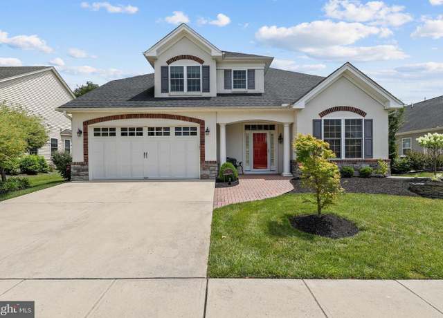 Property at 4 Eydon Ct, Medford, NJ 08055, 3 beds, 3 baths