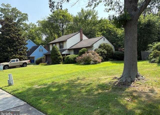 Property at 863 Doncaster Dr, West Deptford, NJ 08066, 3 beds, 2.5 baths