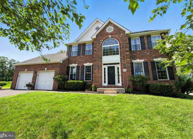 Property at 653 Crosshill Rd, Royersford, PA 19468, 4 beds, 2.5 baths