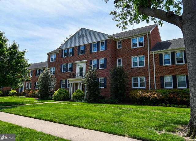 Property at 1303 Belle View Blvd Unit B1, Alexandria, VA 22307, 2 beds, 1 bath