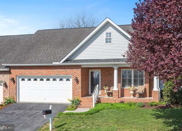 Property at 521 Hickory Grove Cir, Harrisonburg, VA 22801, 2 beds, 2 baths
