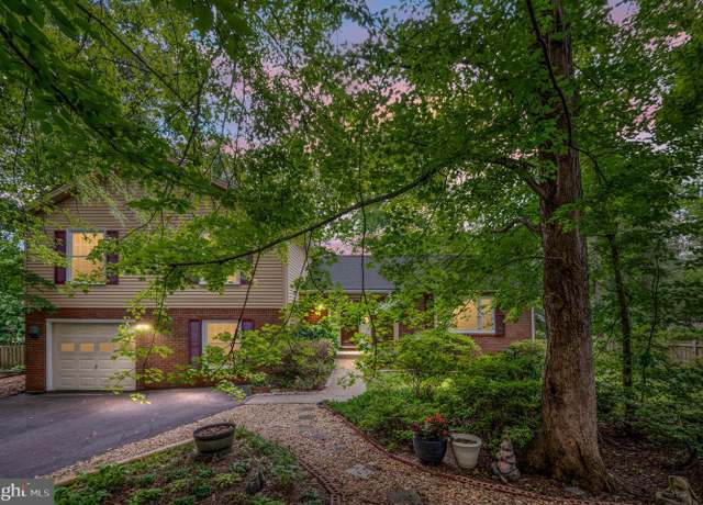 Property at 116 Pilgrim Cv, Stafford, VA 22554, 4 beds, 2.5 baths