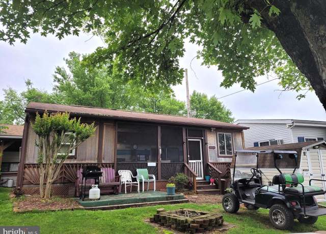 Property at Block 32 Lot 3 Hilo Rd, Falling Waters, WV 25419