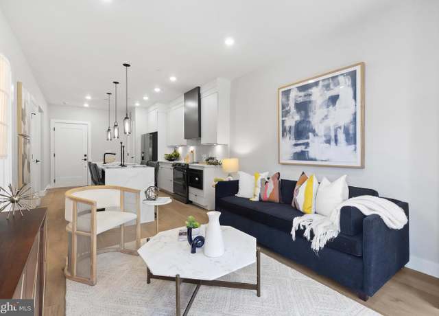 Property at 1208 M St NW #41, Washington, DC 20005, 2 beds, 2 baths