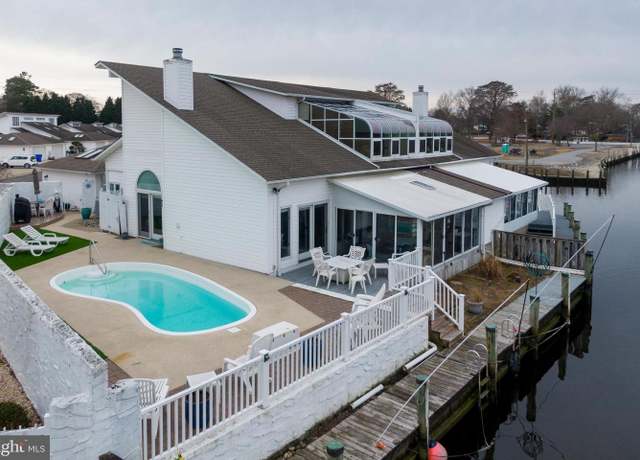 Property at 15 Hunters Pt #15, Millsboro, DE 19966, 3 beds, 3 baths