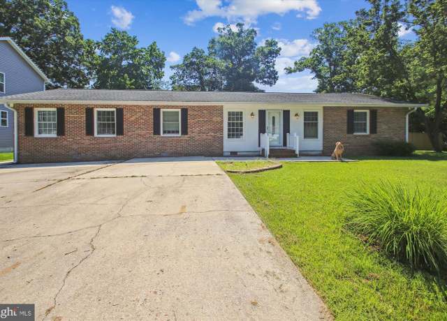 Property at 4723 Washington Ave, Shady Side, MD 20764, 4 beds, 3 baths