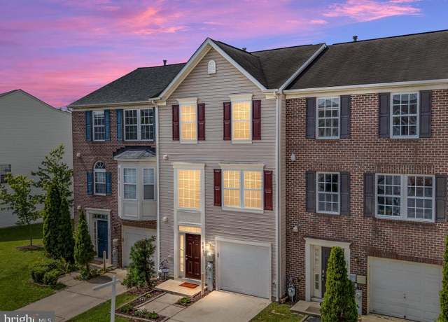Property at 9865 Decatur Rd, Middle River, MD 21220, 3 beds, 2.5 baths