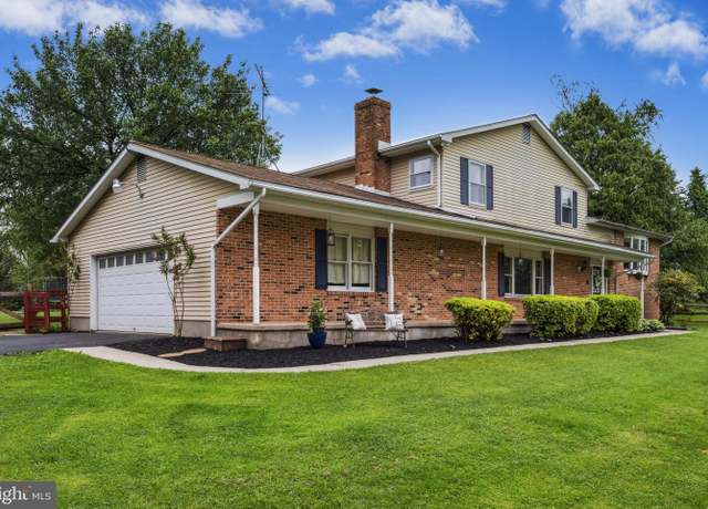Property at 3825 Salem Bottom Rd, Westminster, MD 21157, 4 beds, 3 baths