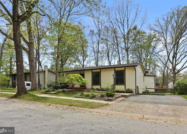 Property at 9451 Brett Ln, Columbia, MD 21045, 3 beds, 2 baths