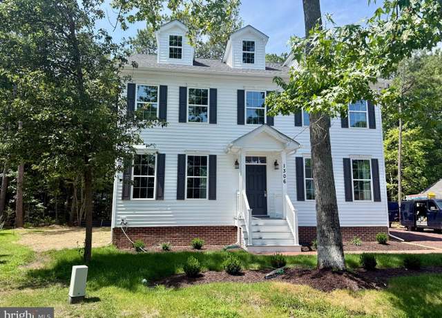 Property at 1306 Mchenry Ct, Ocean Pines, MD 21811, 4 beds, 3.5 baths