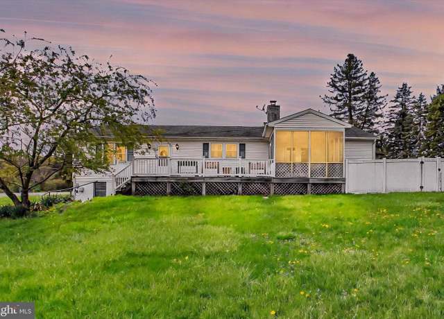 Property at 663 Boyds School Rd, Gettysburg, PA 17325, 3 beds, 2 baths
