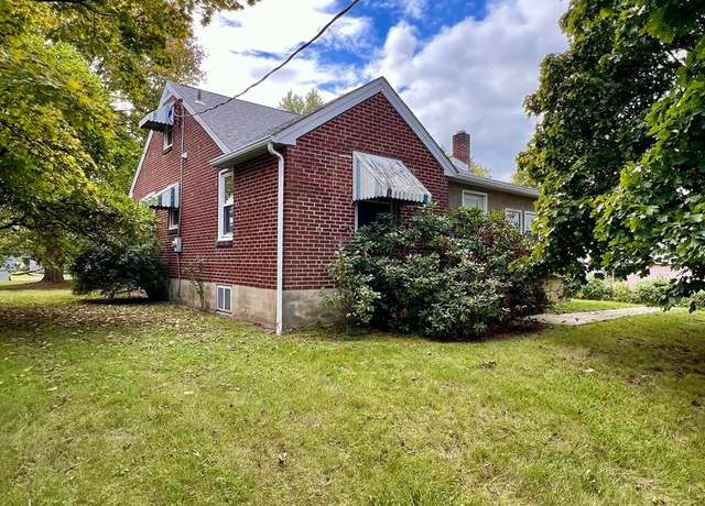 Property at 636 E Ben Franklin Hwy E, Birdsboro, PA 19508, 3 beds, 1 bath