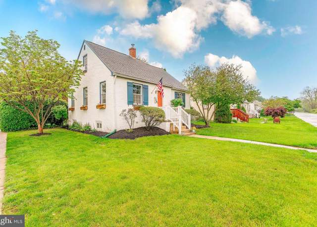 Property at 402 Mary St, Downingtown, PA 19335, 4 beds, 1 bath