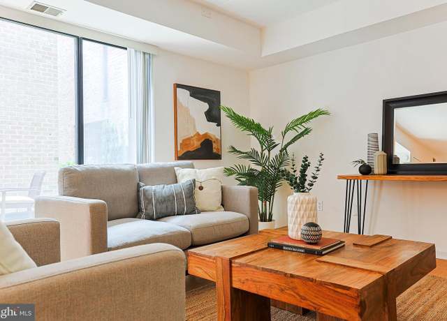 Property at 130 Spruce St Unit 32A, Philadelphia, PA 19106, 2 beds, 2 baths