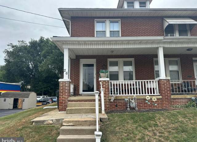 Property at 26 S Oxford St, York, PA 17404, 3 beds, 1.5 baths