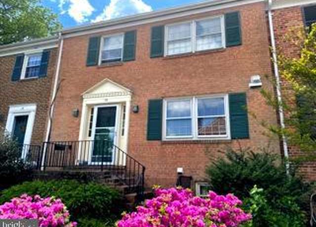 Property at 13 E Cliff St, Alexandria, VA 22301, 3 beds, 2.5 baths