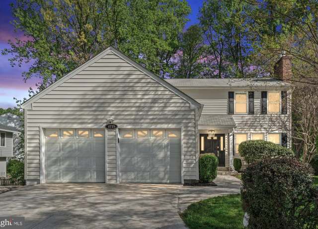 Property at 8715 Litwalton Ct, Vienna, VA 22182, 5 beds, 3.5 baths
