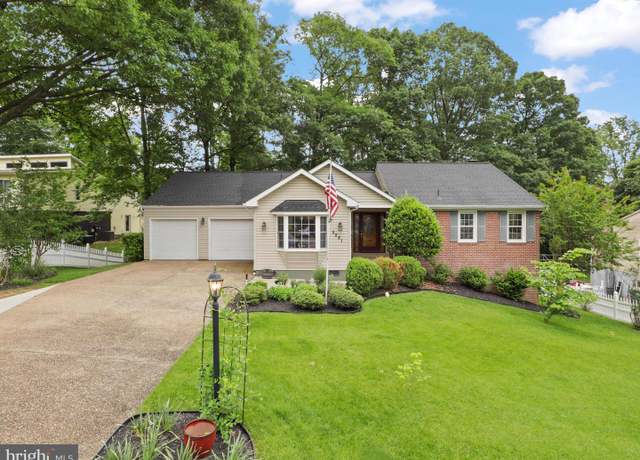 Property at 5281 Navaho Dr, Alexandria, VA 22312, 4 beds, 3 baths