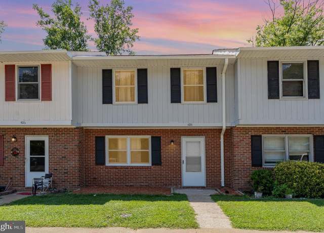 Property at 404 Pool Dr, Spotsylvania, VA 22551, 3 beds, 1.5 baths