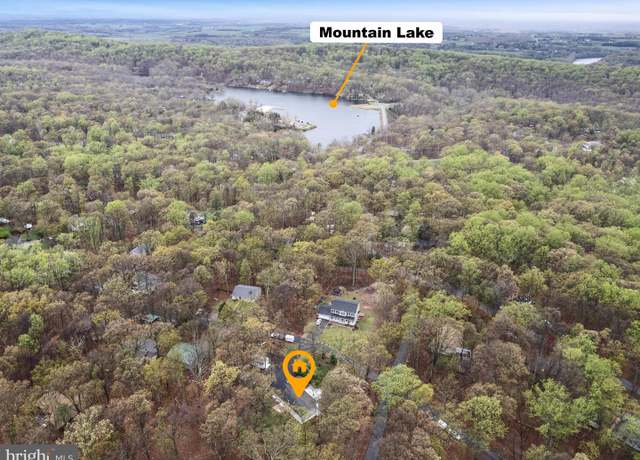 Property at 282 Rolling Ln, Harpers Ferry, WV 25425, 4 beds, 3 baths