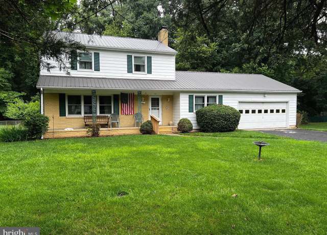 Property at 953 Lochmeath Way, Dover, DE 19901, 3 beds, 2.5 baths