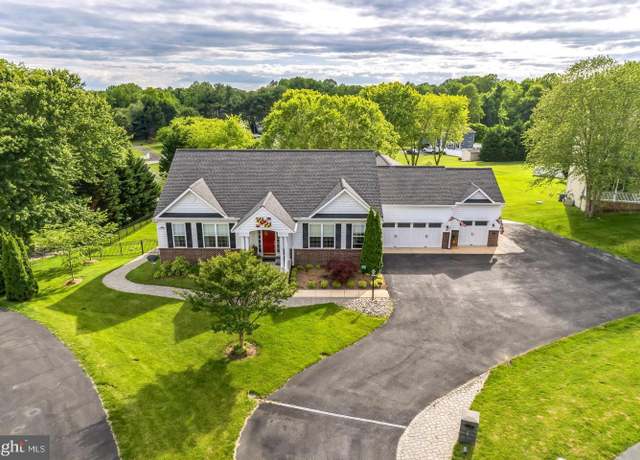 Property at 465 Sablewood Dr, Huntingtown, MD 20639, 4 beds, 3 baths