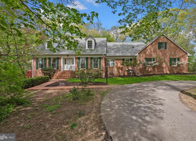 Property at 4811 Olney Laytonsville Rd, Olney, MD 20832, 5 beds, 4 baths