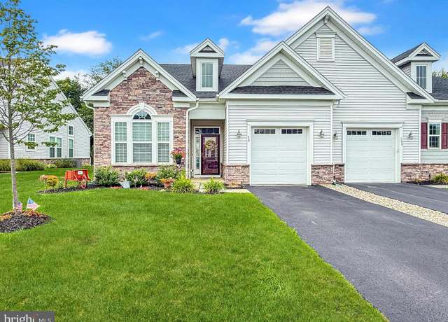 Property at 98 Bridge Blvd, Mount Holly, NJ 08060, 3 beds, 3 baths