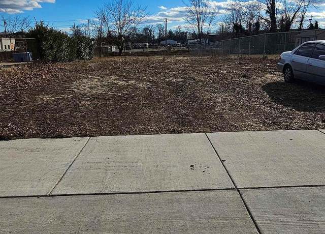 Property at 521 E Cherry St, Vineland, NJ 08360