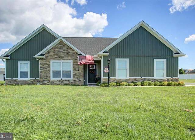 Property at 2336 Somerset Rd, Chambersburg, PA 17202, 3 beds, 2 baths