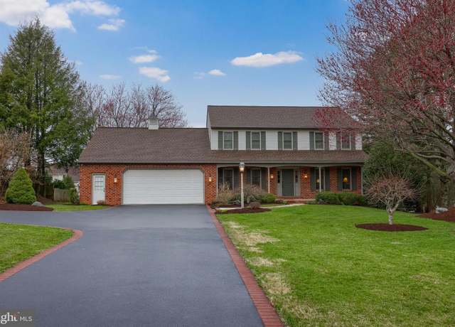 Property at 852 Stumpf Hill Dr, Lancaster, PA 17601, 4 beds, 2.5 baths