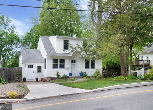 Property at 628 Edge Hill Rd, Glenside, PA 19038, 4 beds, 2 baths
