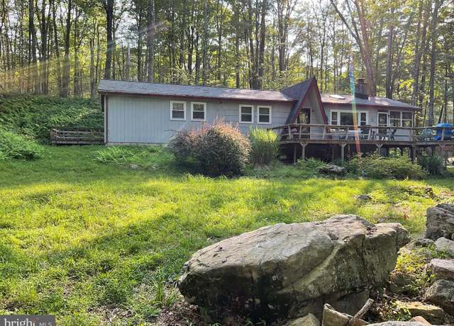 Property at 207 Pima Path, Pocono Lake, PA 18347, 3 beds, 2 baths