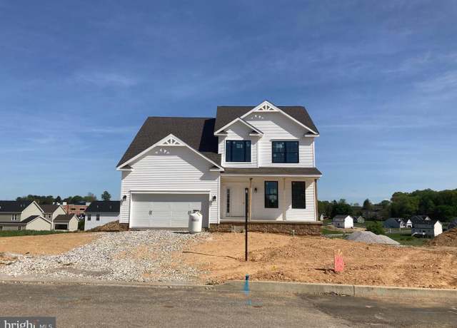 Property at 106 Stonewicke Dr #85, Hanover, PA 17331, 3 beds, 2.5 baths