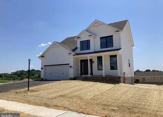 Property at 106 Stonewicke Dr #85, Hanover, PA 17331, 3 beds, 2.5 baths