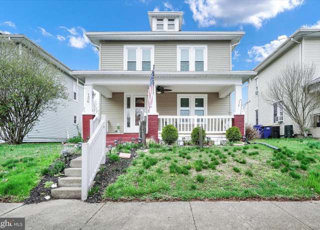 Property at 136 S 3rd St, Mount Wolf, PA 17347, 3 beds, 1 bath