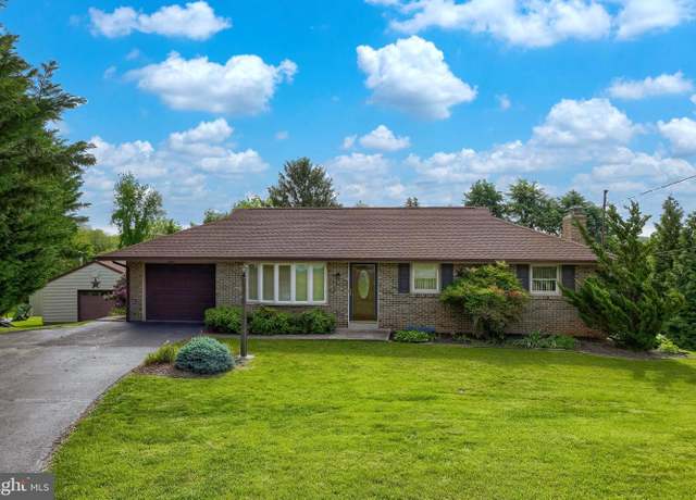 Property at 125 Old Orchard Rd, York, PA 17403, 3 beds, 2 baths