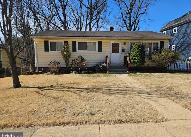 Property at 1301 Ross Dr SW, Vienna, VA 22180, 4 beds, 2 baths