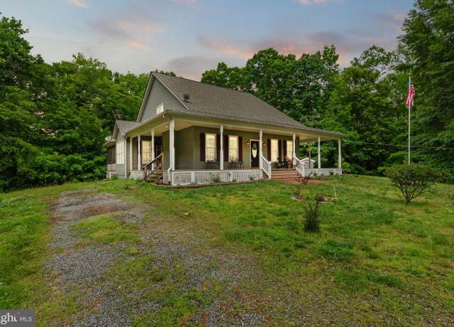 Property at 7160 Dogwood Ln, King George, VA 22485, 4 beds, 3 baths