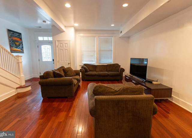 Property at 4705 8th St NW, Washington, DC 20011, 4 beds, 3.5 baths