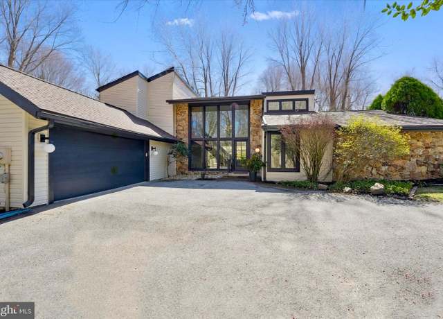 Property at 1007 Thaxten Ln, Wilmington, DE 19807, 4 beds, 3.5 baths