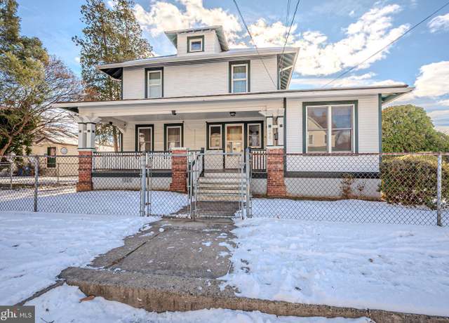 Property at 246 Mackall St, Elkton, MD 21921, 4 beds, 2 baths