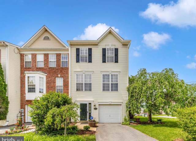 Property at 2485 Lakeside Dr, Frederick, MD 21702, 3 beds, 3.5 baths